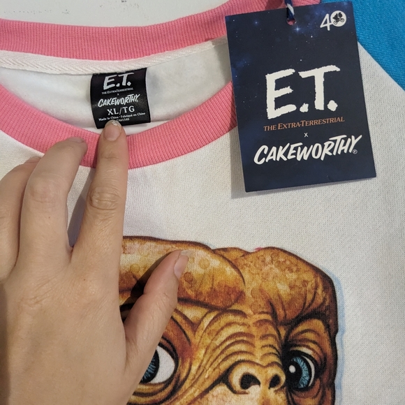 ET Sweatshirt with retro detailing XL - Picture 3 of 4